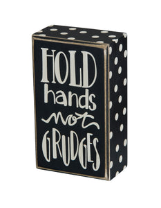 PK2883 - Pk Hold Hands 3 X 5" Box Signs"